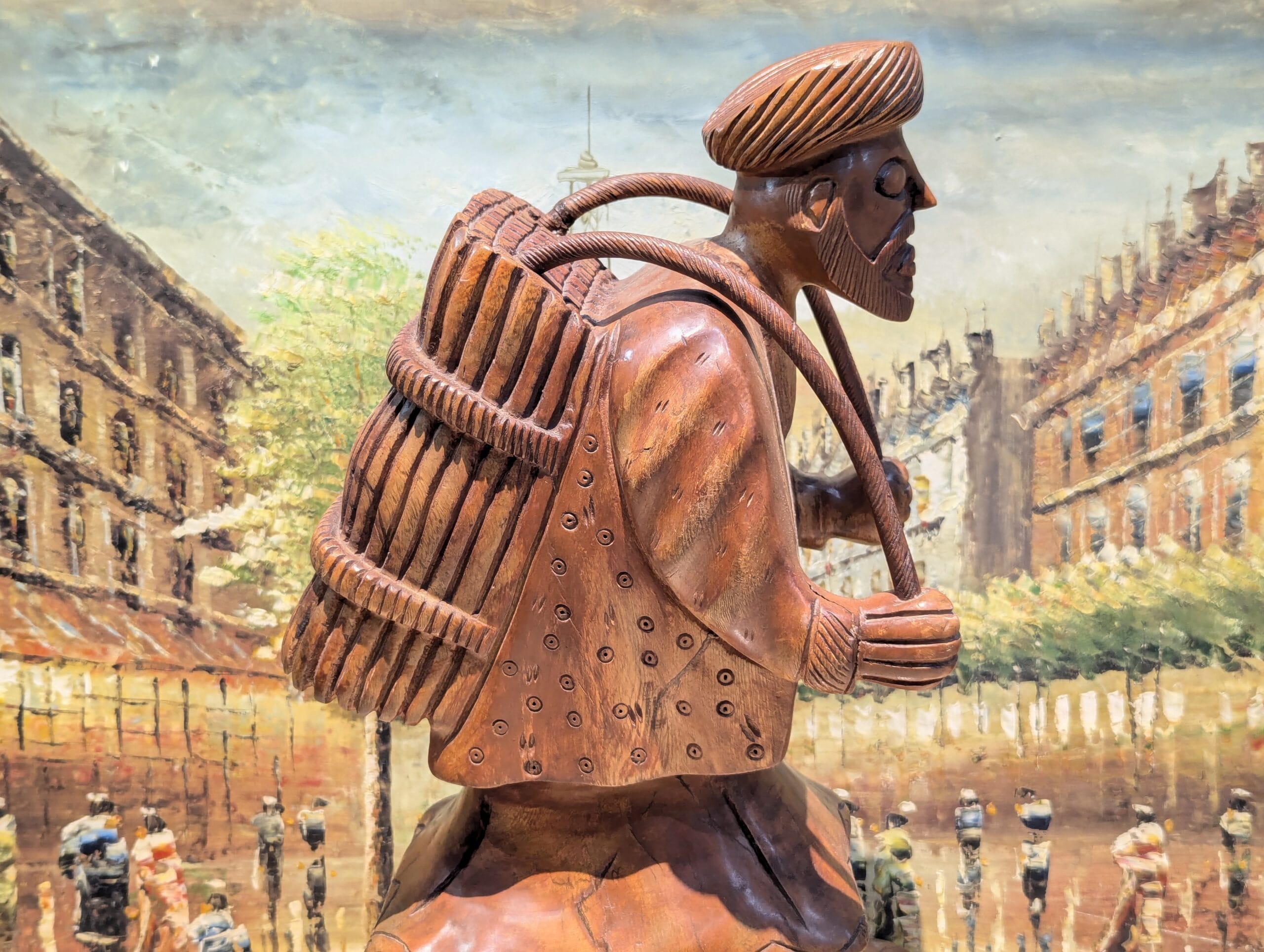 Lerili megamall Handmade Wooden Man Sculpture