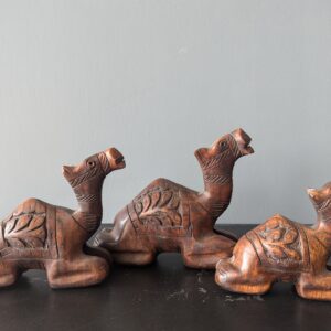 Lerili Megamall Premium Handmade Wooden Camel Figurine Set